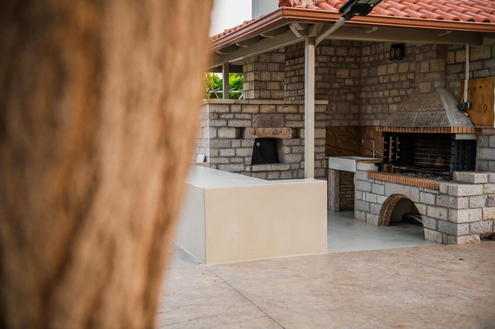 Terra Helios Suites & Studios Kyparissia Exteriör bild